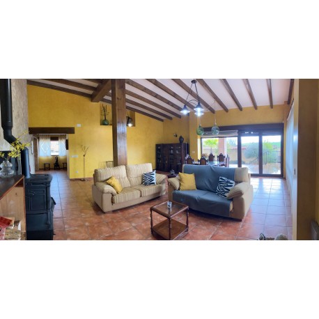 VILLALOBON